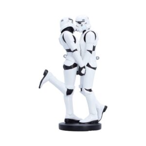Stormtrooper ensisuudelma